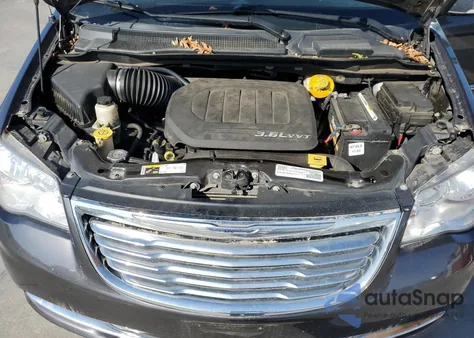 2016 Chrysler Town & Country Touring L from USA, damaged, VIN 2C4RC1CG7GR232785